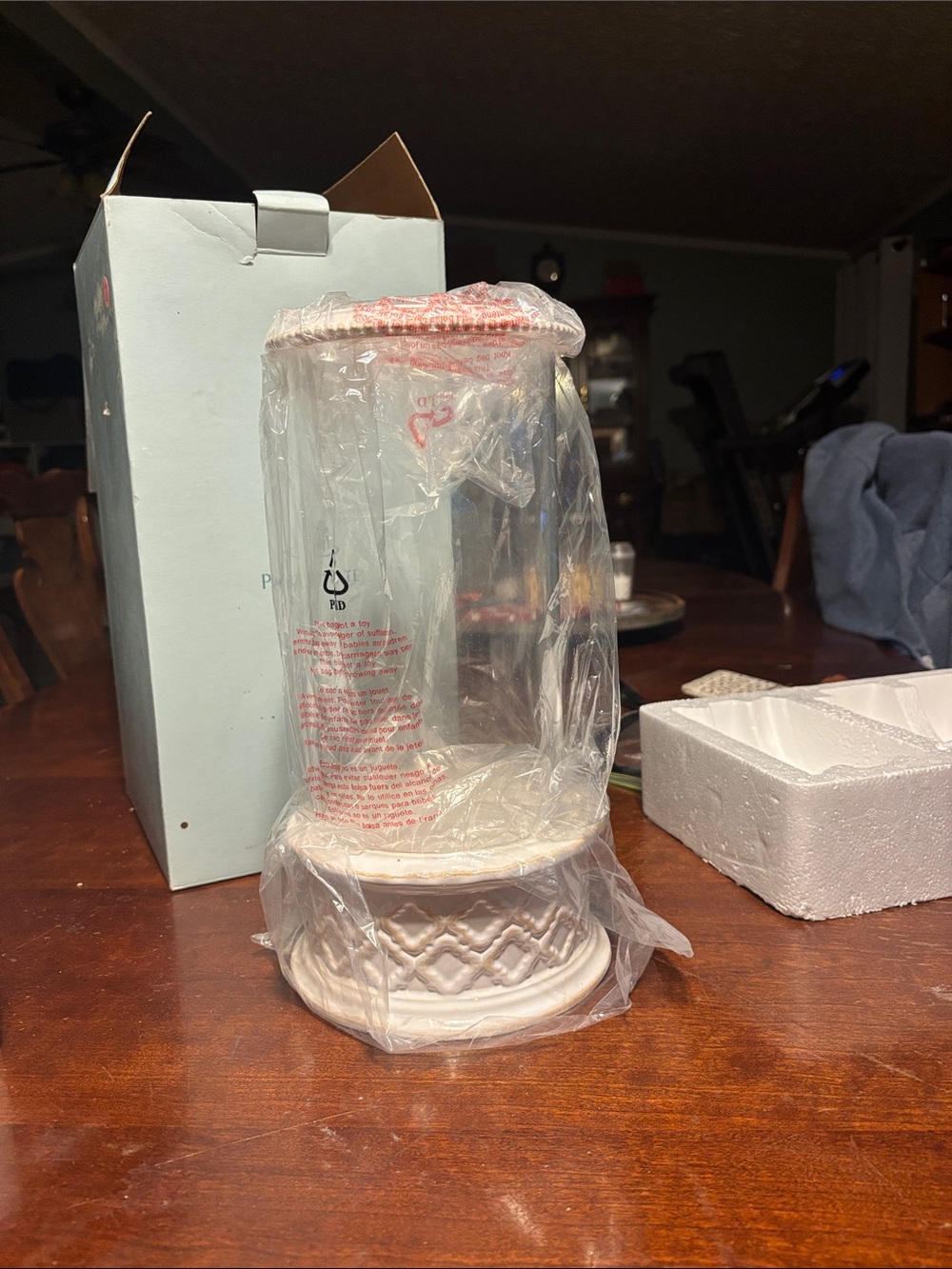 PartyLite Villa Bianca Hurricane